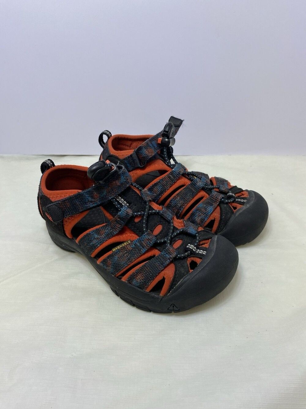 KEEN Newport H2 Waterproof Sandals Hiking Shoes Big Kid 12 Red Blue Black Camo